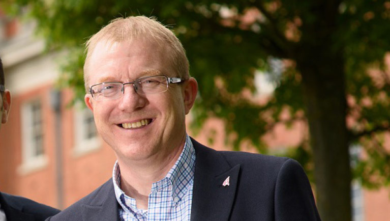 Laterlivingnow! - Testimonials, Simon Chalk Financial Professionals, Steve Taylor Laterlivingnow! - Testimonials, Simon Chalk Financial Professionals, Steve Taylor